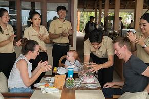 Banana Fan Sea Resort