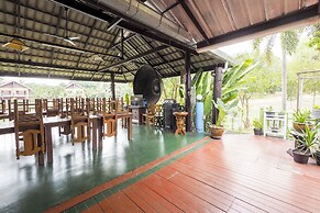 OYO 920 Saensukkho Hotel And Resorts