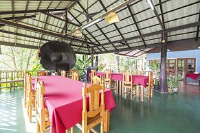 OYO 920 Saensukkho Hotel And Resorts