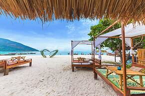 Lipe Beach Resort