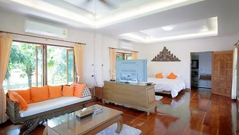 Tharnrarin Villa Suphan Buri