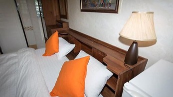 Tharnrarin Villa Suphan Buri