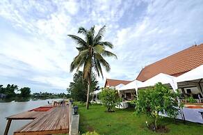 Tharnrarin Villa Suphan Buri
