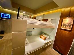 The Hive Hatyai Hostel