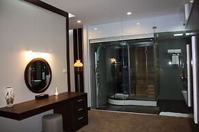 Draco Thang Long Hotel