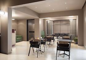 Mariette Rhodes Urban Suites