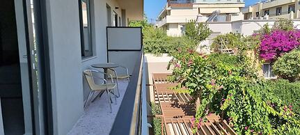 Mariette Rhodes Urban Suites