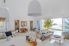 Santorini Mozambique