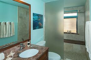Suite St. John at Gallows Point Resort