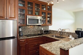 Suite St. John at Gallows Point Resort