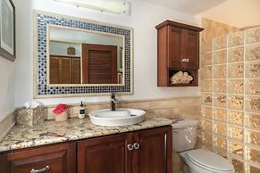 Suite St. John at Gallows Point Resort