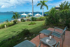Suite St. John at Gallows Point Resort