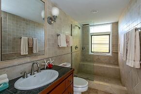 Suite St. John at Gallows Point Resort