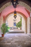 Palazzo Gargiulo Luxury Rooms & Suites