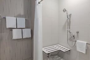 Holiday Inn Express & Suites Cold Lake by IHG