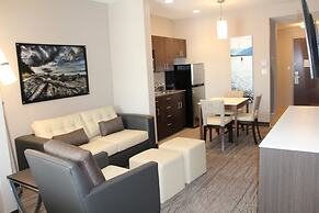 Holiday Inn Express & Suites Cold Lake by IHG