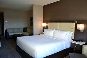 Holiday Inn Express & Suites Cold Lake by IHG