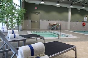 Holiday Inn Express & Suites Cold Lake by IHG