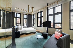 W Amsterdam