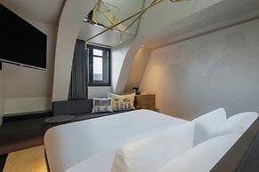 W Amsterdam