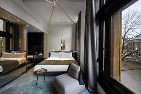 W Amsterdam