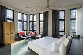 W Amsterdam