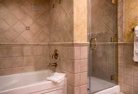 Landoll's Mohican Castle