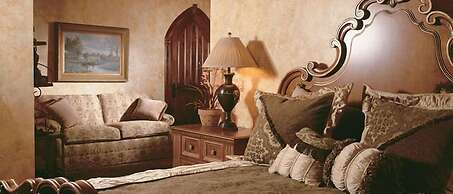 Landoll's Mohican Castle