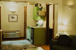 Landoll's Mohican Castle