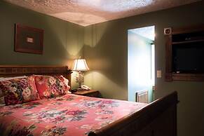 Landoll's Mohican Castle