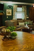 Landoll's Mohican Castle