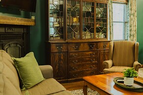 Landoll's Mohican Castle