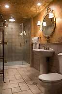 Landoll's Mohican Castle