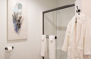 Landoll's Mohican Castle