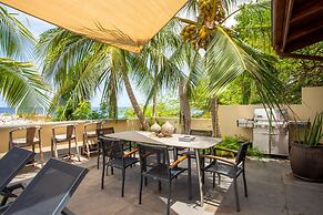 Atlantis Beach House