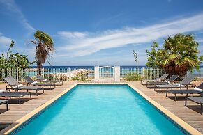 Atlantis Beach House