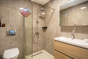 Atlantis Beach House