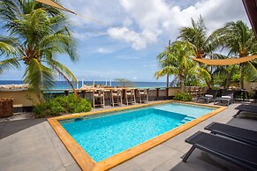 Atlantis Beach House