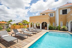 Atlantis Beach House