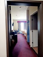 Yorktown Inn And Suites