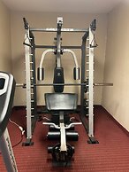 Yorktown Inn And Suites
