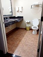 Yorktown Inn And Suites