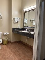Yorktown Inn And Suites