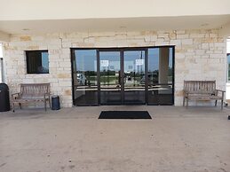Yorktown Inn And Suites