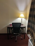 Yorktown Inn And Suites
