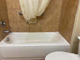 Yorktown Inn And Suites