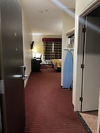 Yorktown Inn And Suites