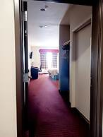 Yorktown Inn And Suites