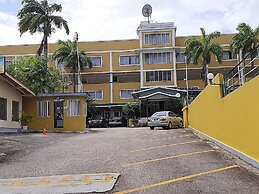 Royal Palm Suite Hotel