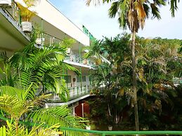 Royal Palm Suite Hotel